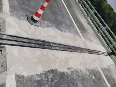 泰山伸缩缝更换后浇筑材料快速结构修补料速砼的产品特点及施工流程​